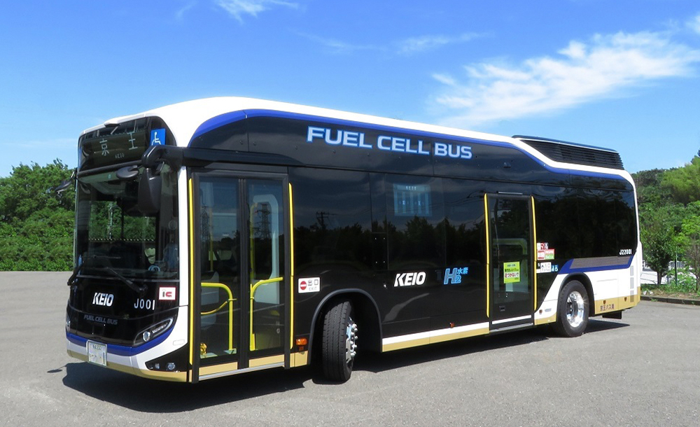 京王燃料電池車バス