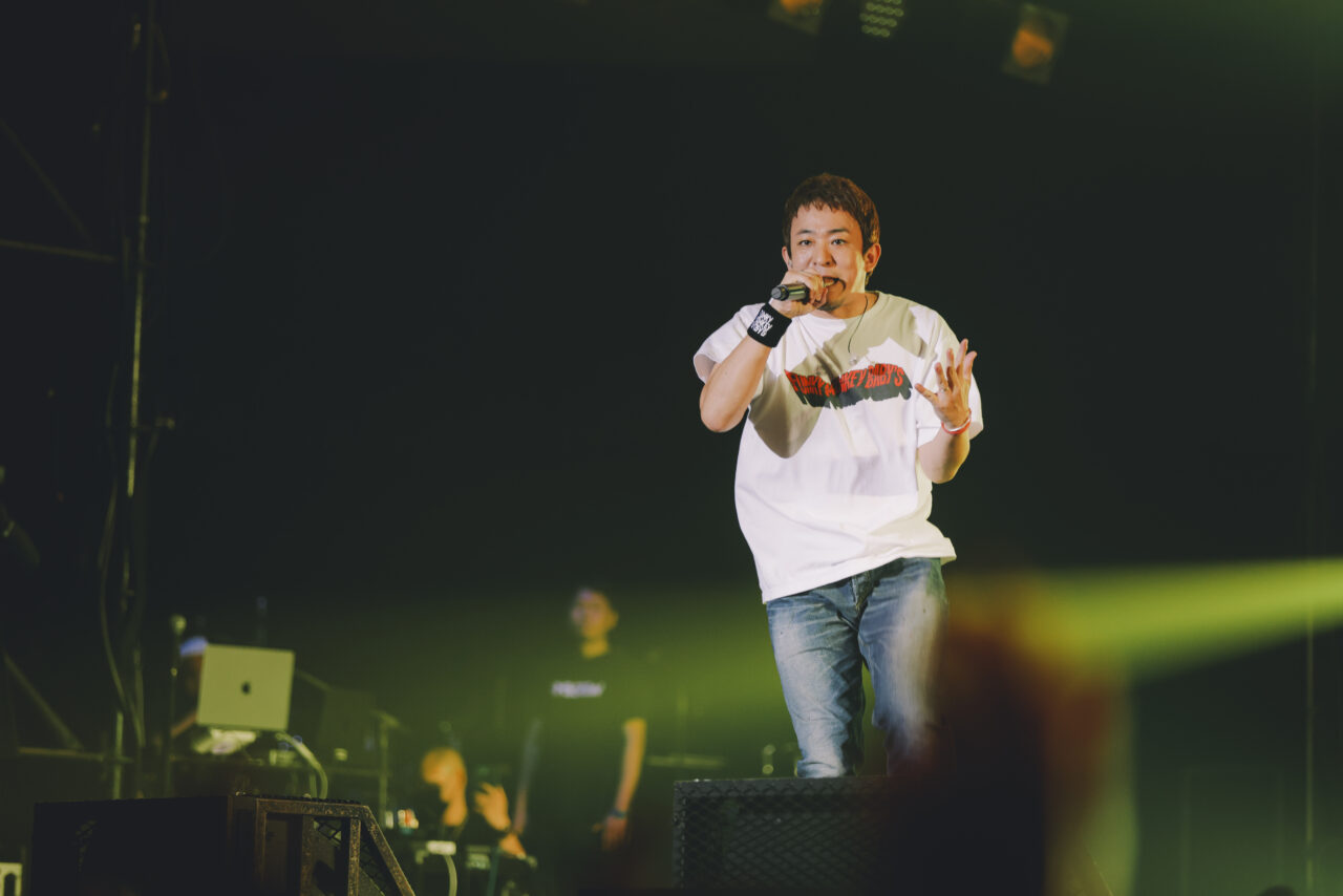 FUNKY MONKEY BΛBY'S