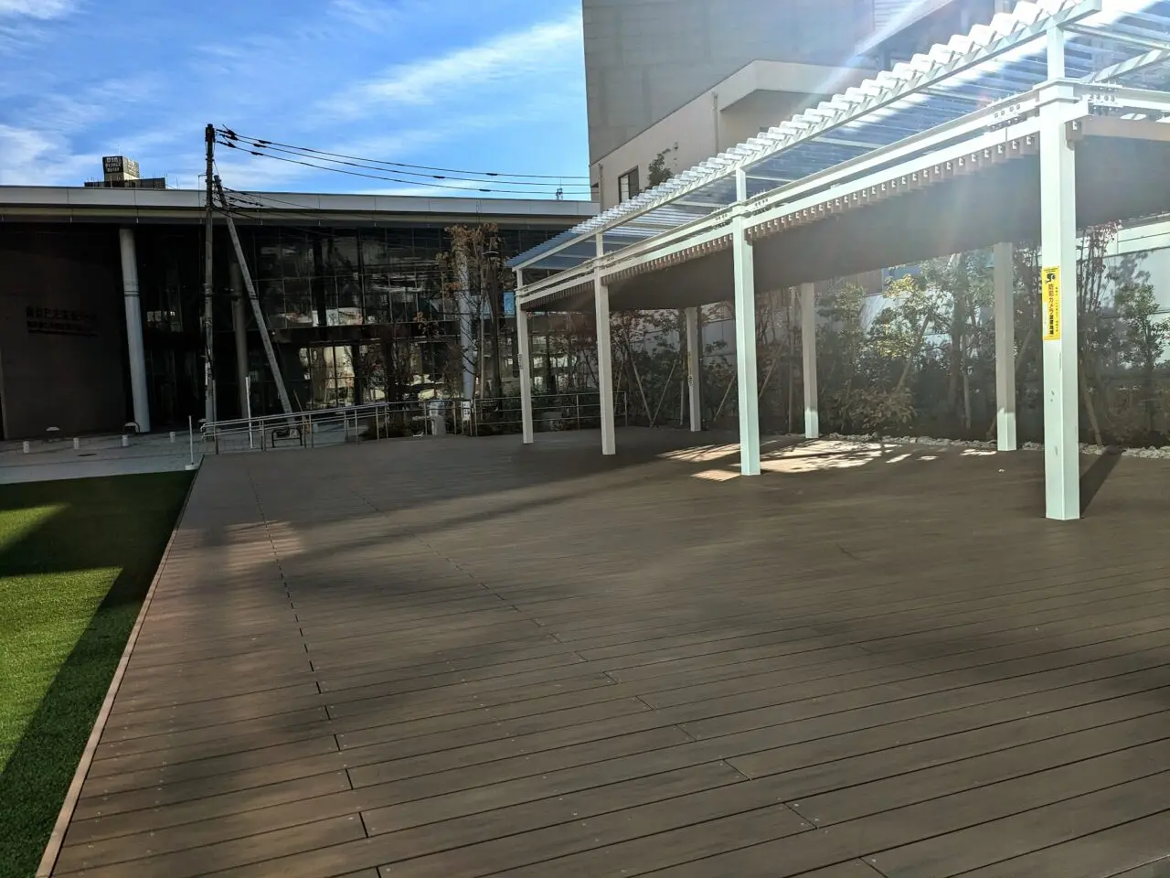えきまえテラス
