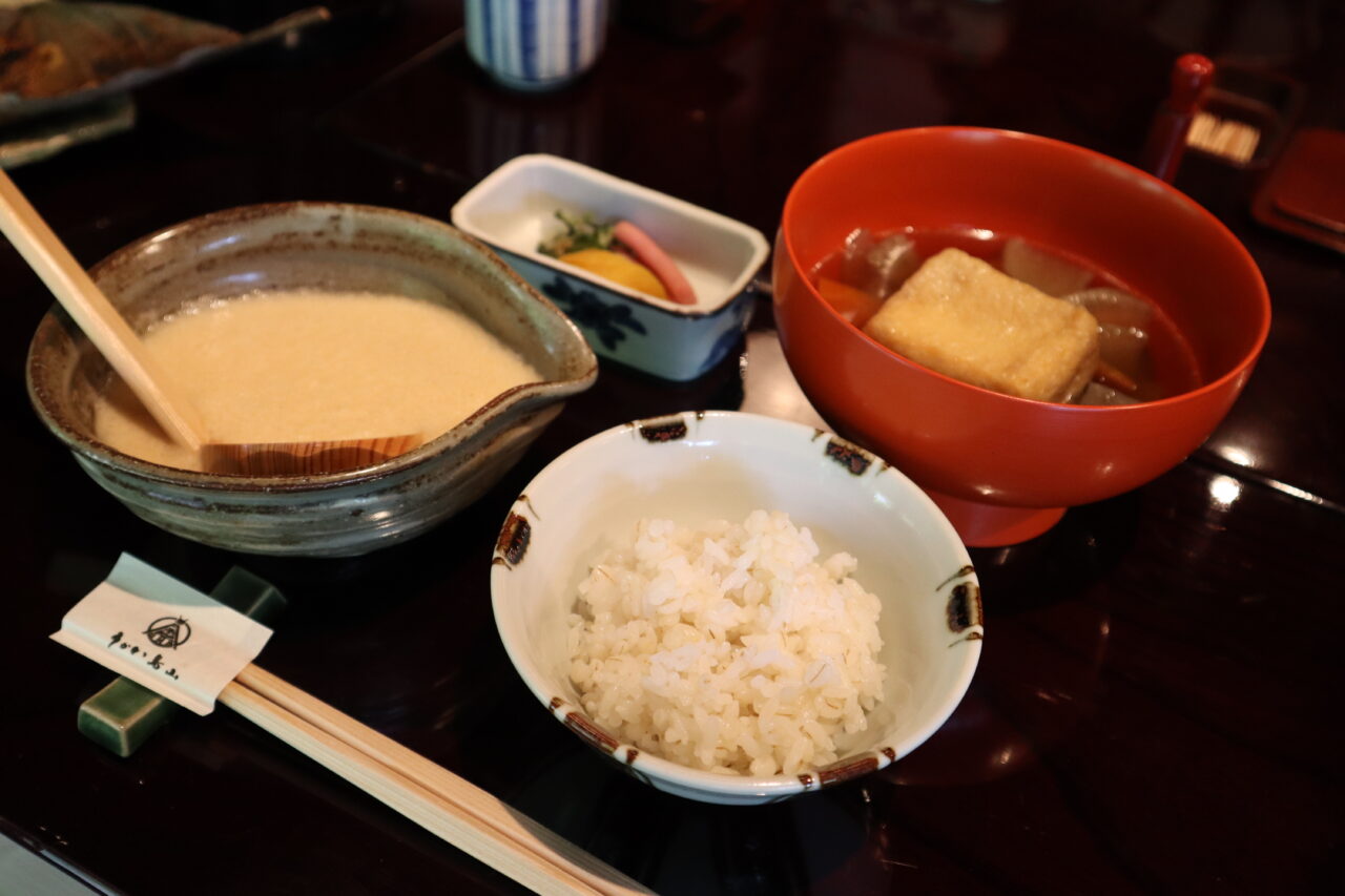 うかい