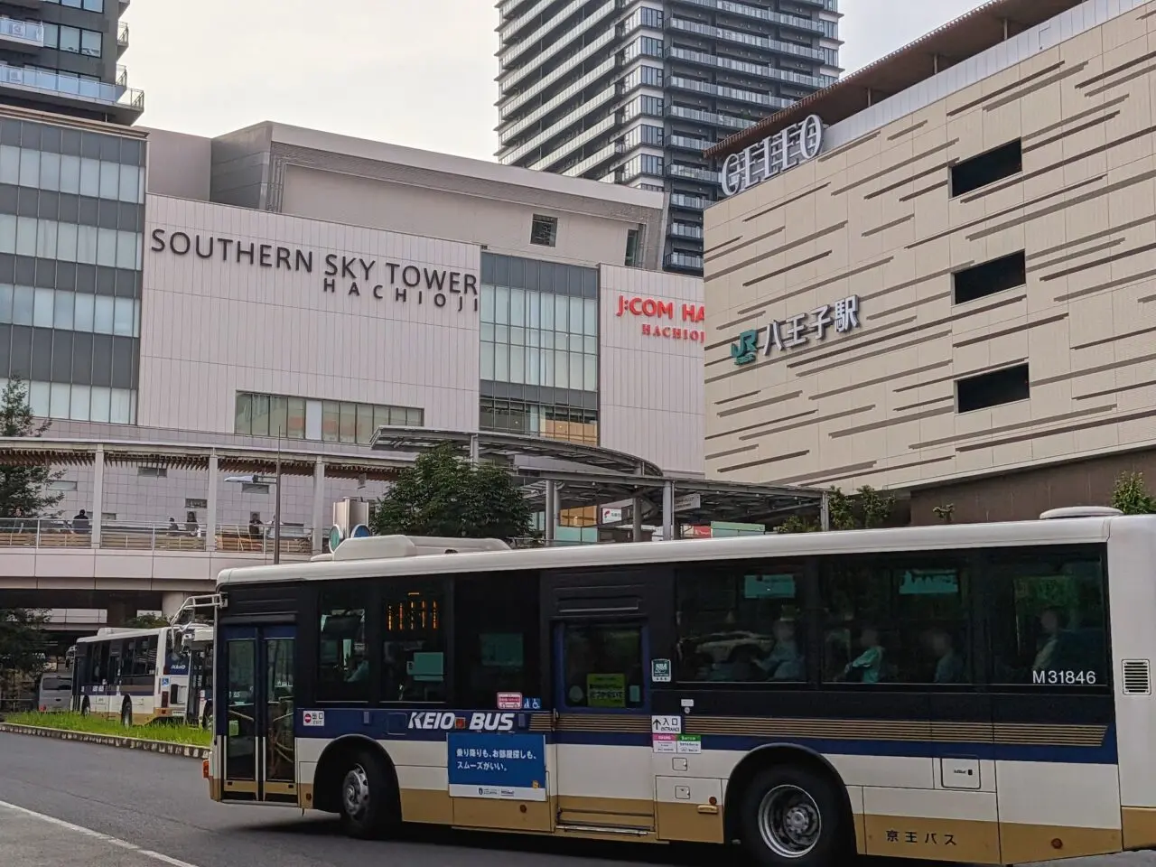 京王バス